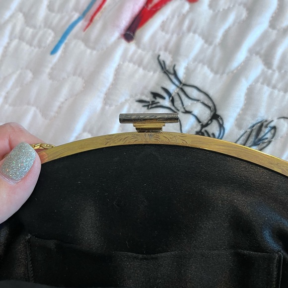 Vintage Embroidered Evening Bag - Picture 6 of 7